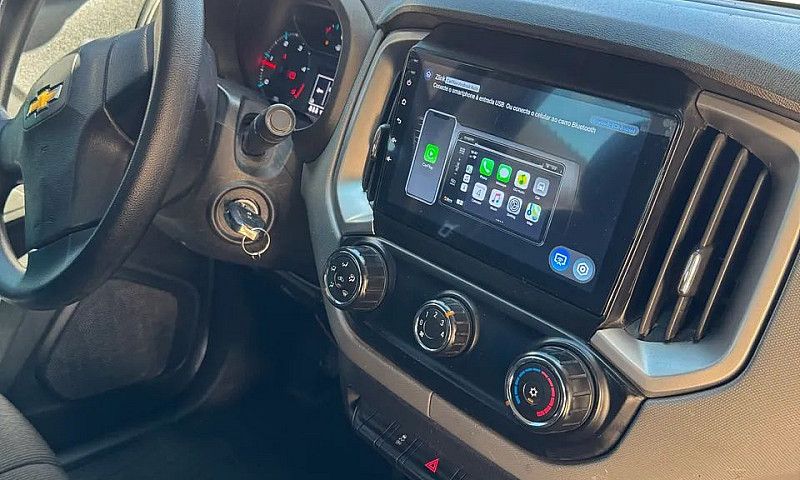 Chevrolet S10 Pick-U...