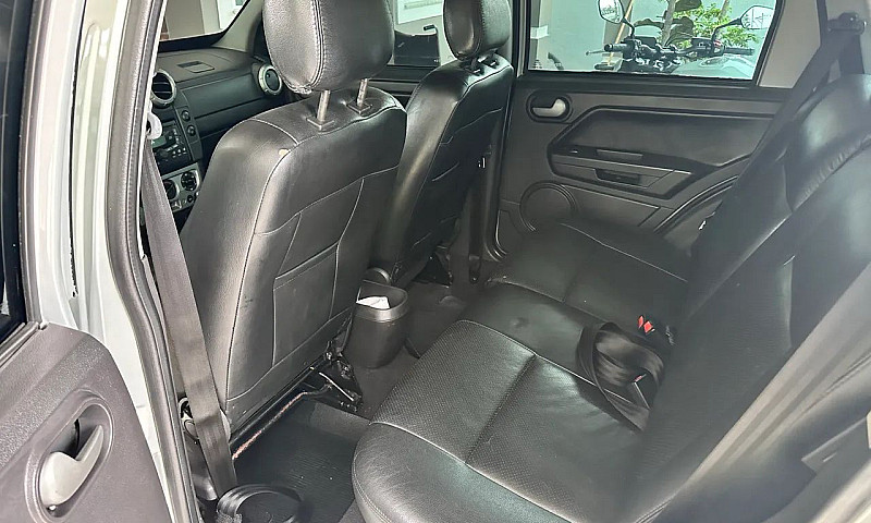 Ford Ecosport Xlt 1....