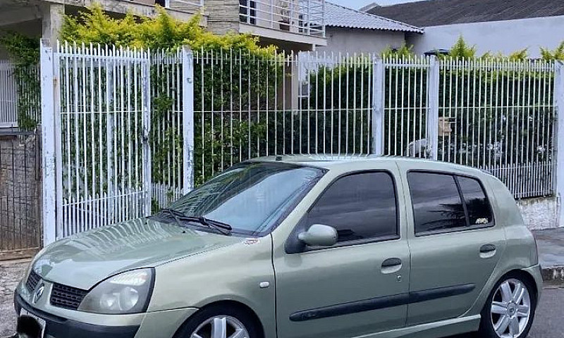 Renault Clio Rt/ Pri...