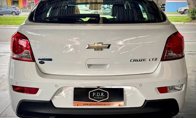 Chevrolet Cruze Hb S...