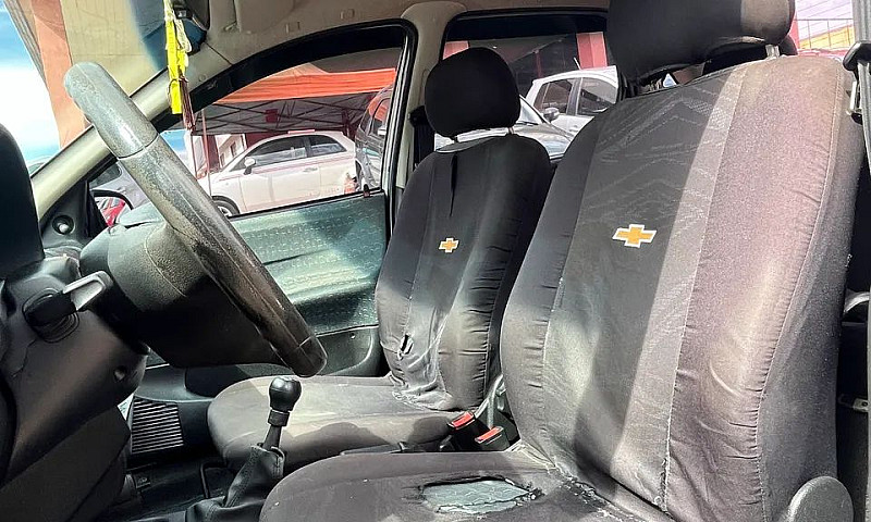 Chevrolet Corsa Sed....
