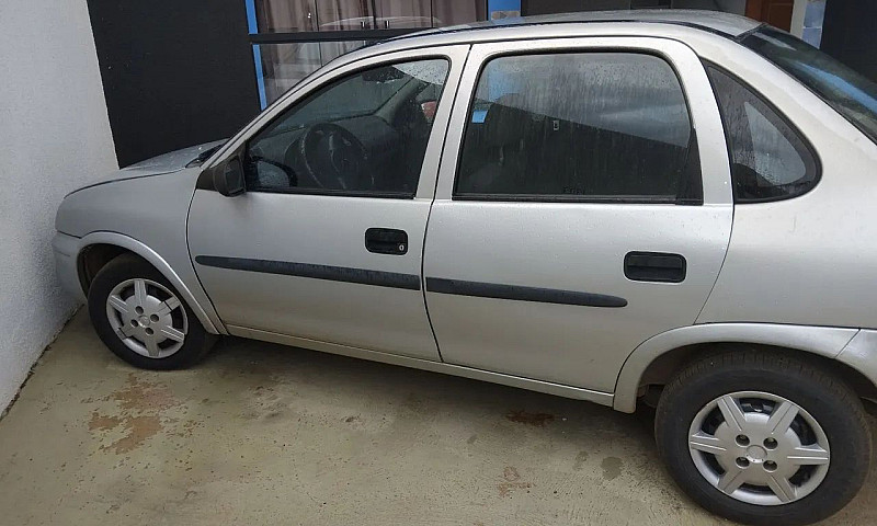 Chevrolet Corsa Sed....