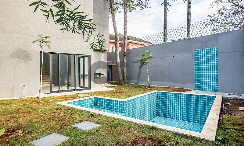 Casa De Condominio -...
