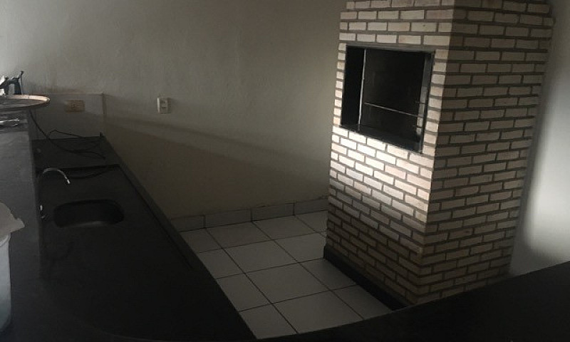 Aluga-Se Casa No Bai...