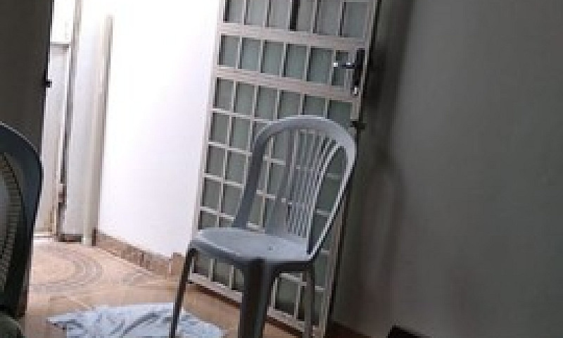 Vendo Uma Casa No Ba...