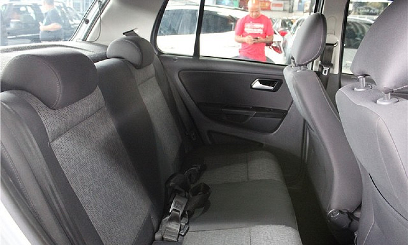 Volkswagen Fox 2013 ...