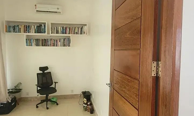 Alugo Lindo Casarão ...