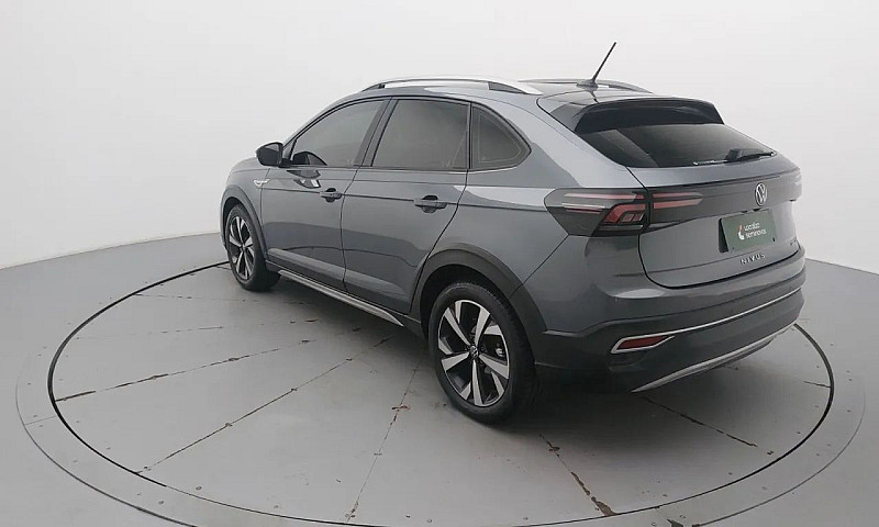 Volkswagen Nivus Hig...
