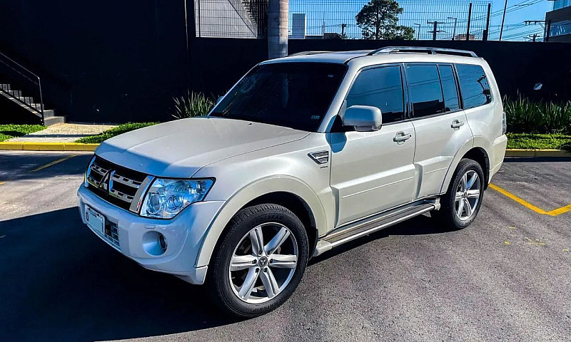 Mitsubishi Pajero Hp...