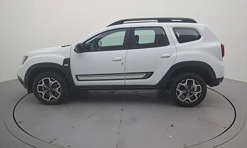 Renault Duster Iconi...