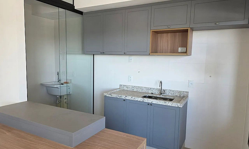 Apto No Edifício Ele...