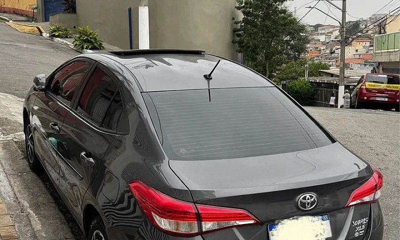 Toyota Yaris Xls Sed...