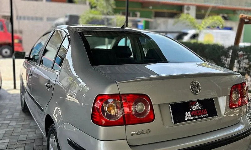 Volkswagen Polo Seda...