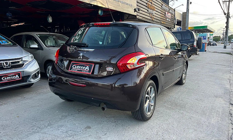 Peugeot 208 Active/A...