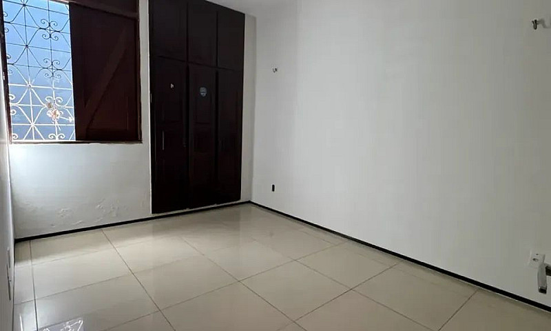 Aluga-Se Casa No Rec...