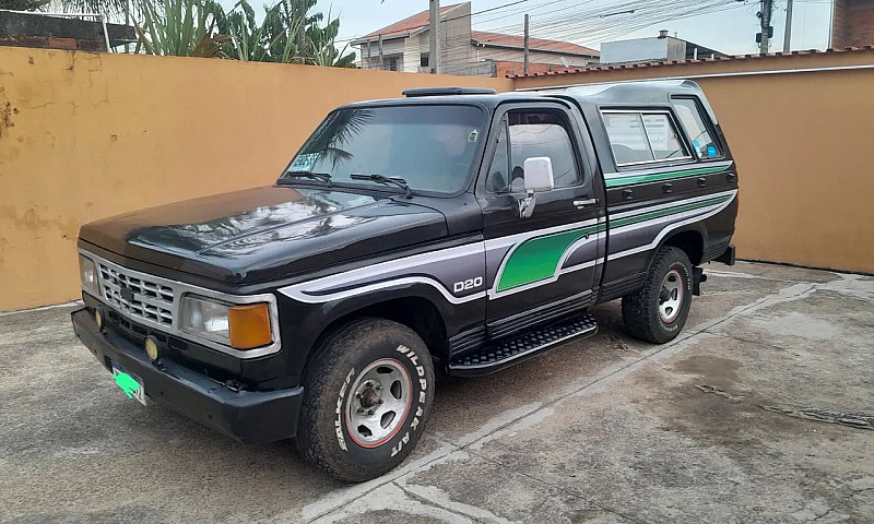 Chevrolet D-20 S 3.9...