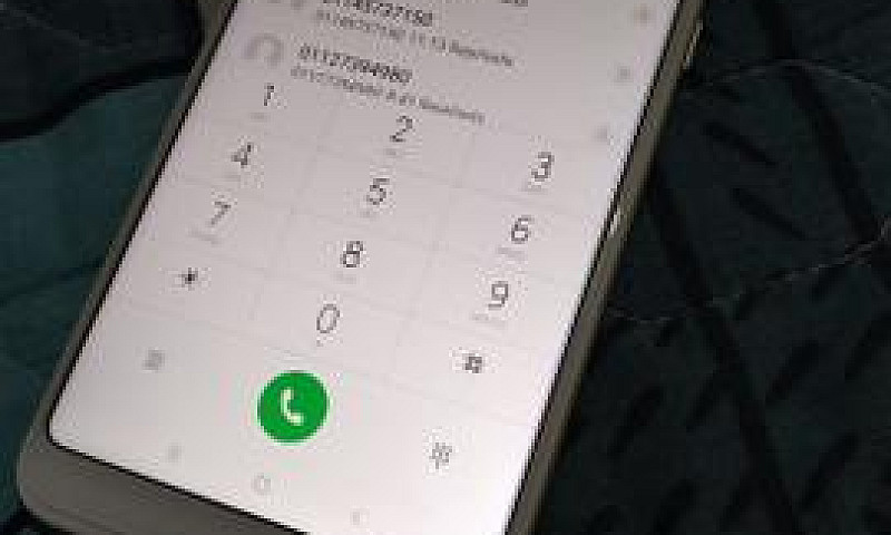 Xiaomi Redmi 5 Plus ...