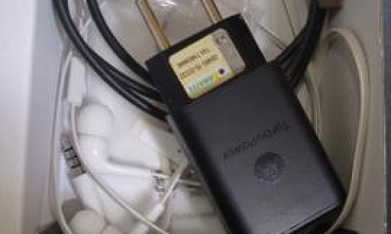 Vendo Ou Troco Um Mo...