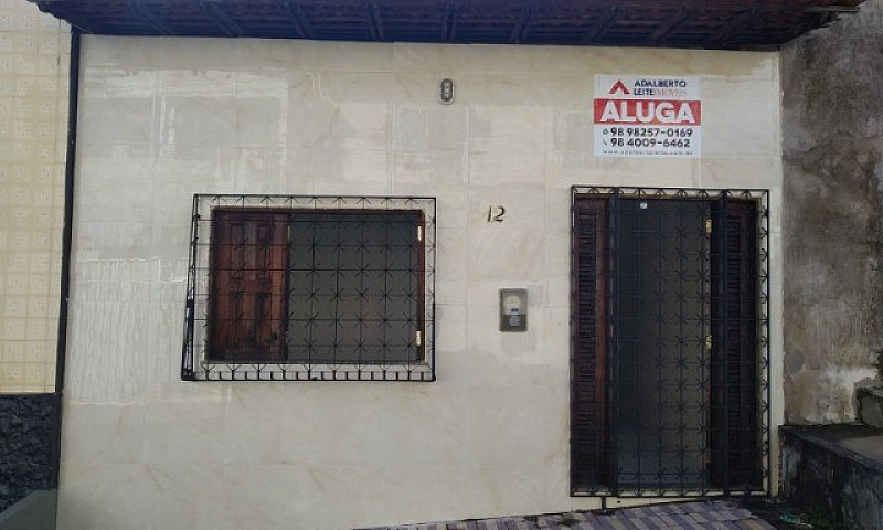 Casa 2 Quartos No Ce...