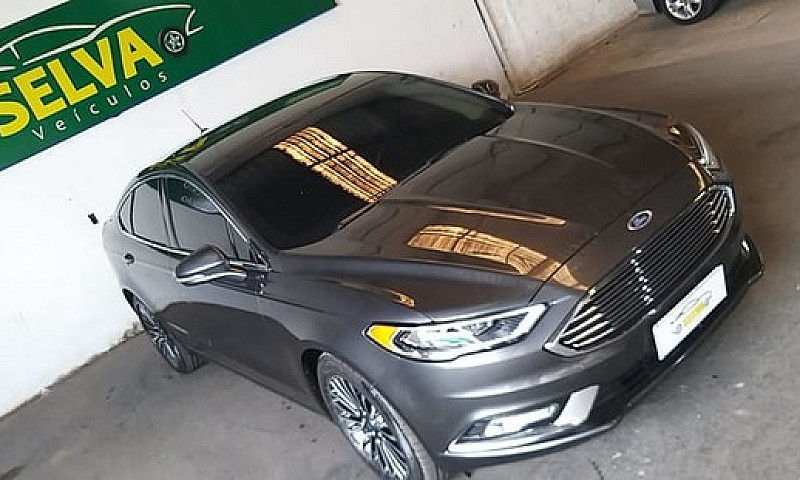 Ford Fusion Titanium...