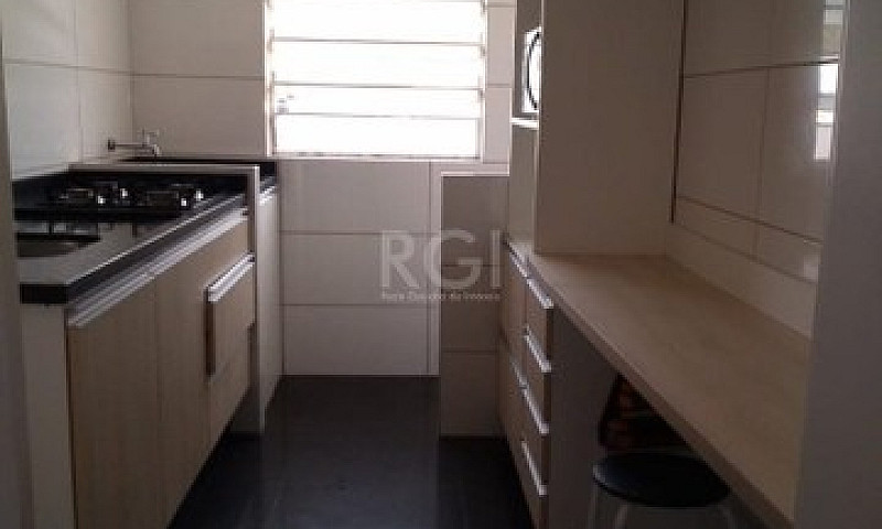 Apartamento Em Petró...