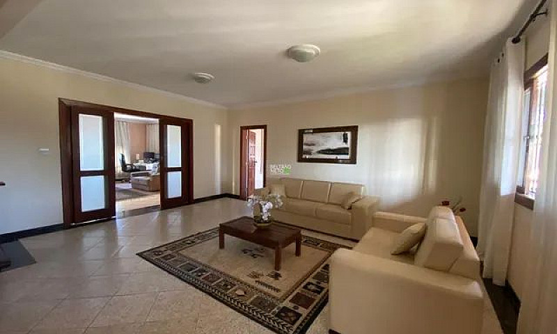 Casa 5 Quartos Para ...
