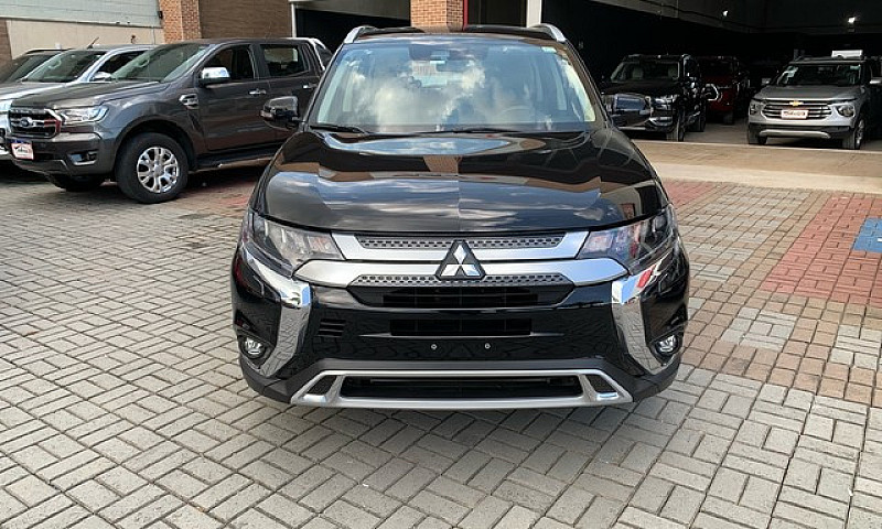 Mmc Outlander 2.2 Td...