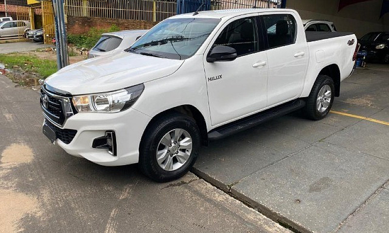 Hilux 2020 ...