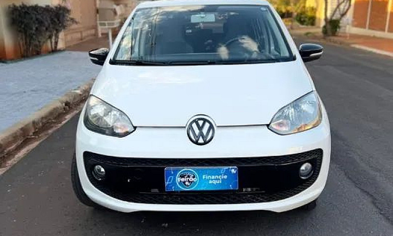 Volkswagen Up Move 1...