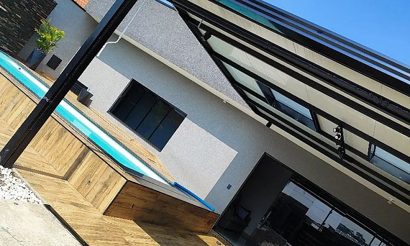 Casa Com Terreno 360...