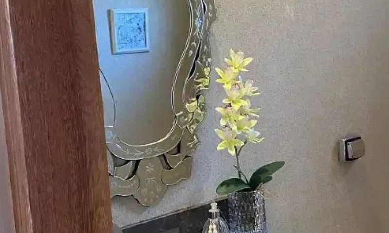 Casa À Venda No Resi...
