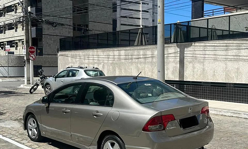 Honda Civic Sedan Lx...