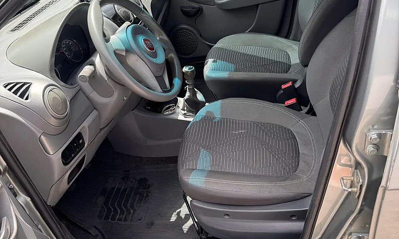 Fiat Palio Attractiv...