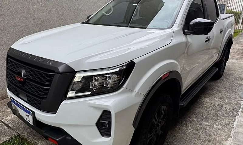 Nissan Frontier Pro4...
