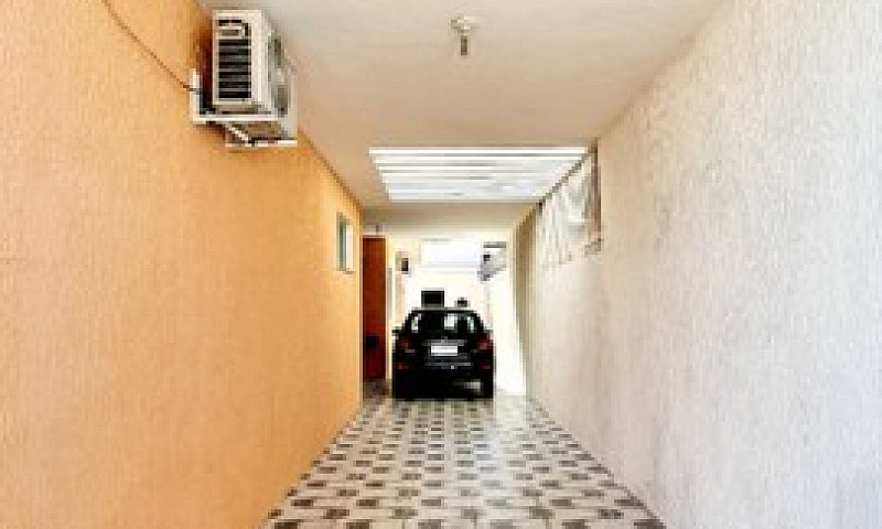 810M² Excelente Casa...