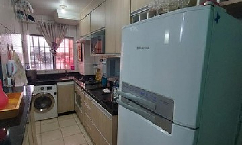 Apartamento De 2 Qua...
