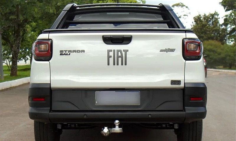 Fiat Strada Ultra 1....
