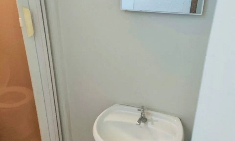 Kitnet Mobiliada Per...