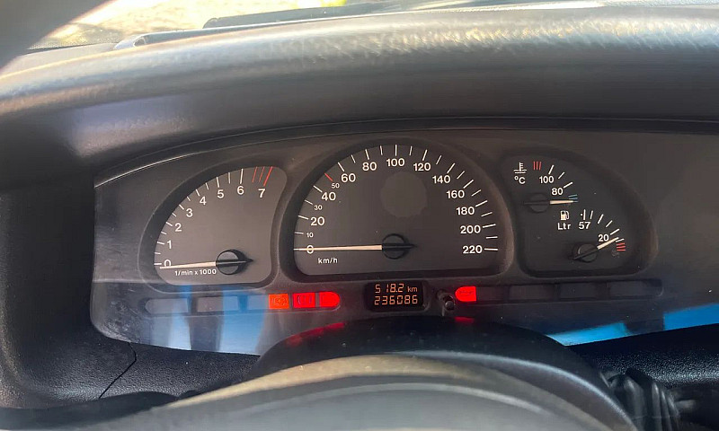 Chevrolet Vectra Gls...