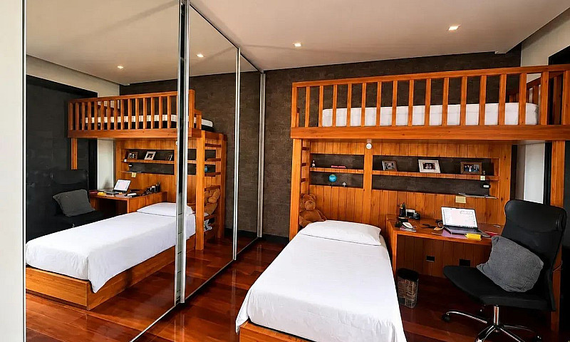 Ee - Aluga, Sobrado ...