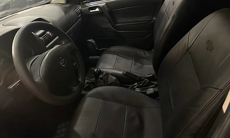 Chevrolet Astra Adva...