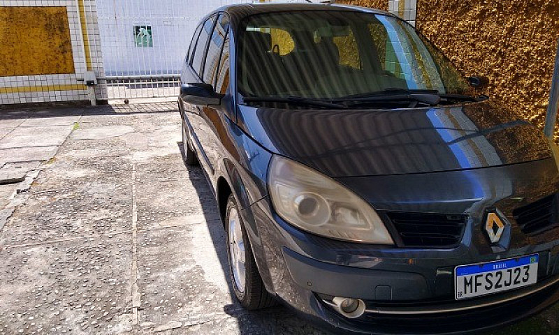 Renault Grand Scénic...