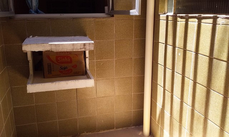 Casa Com 2 Quartos N...