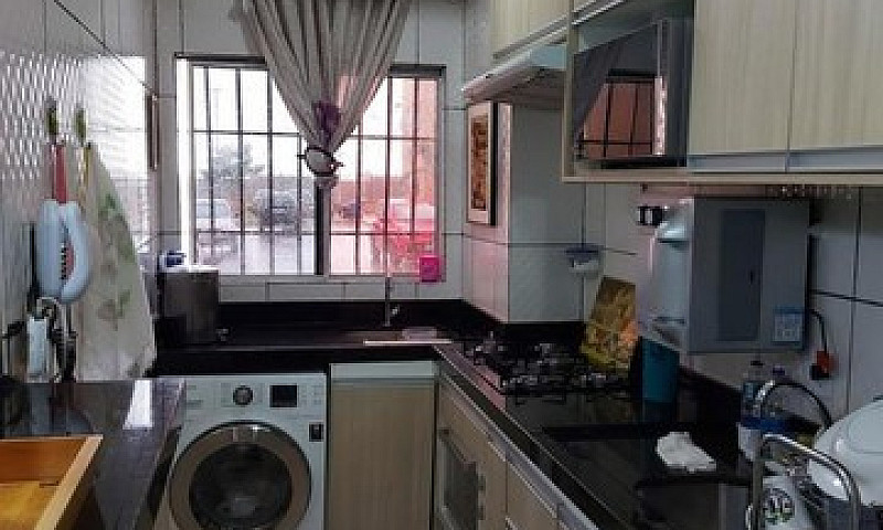 Apartamento De 2 Qua...
