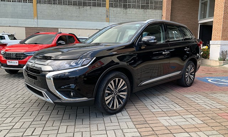 Mmc Outlander 2.2 Td...