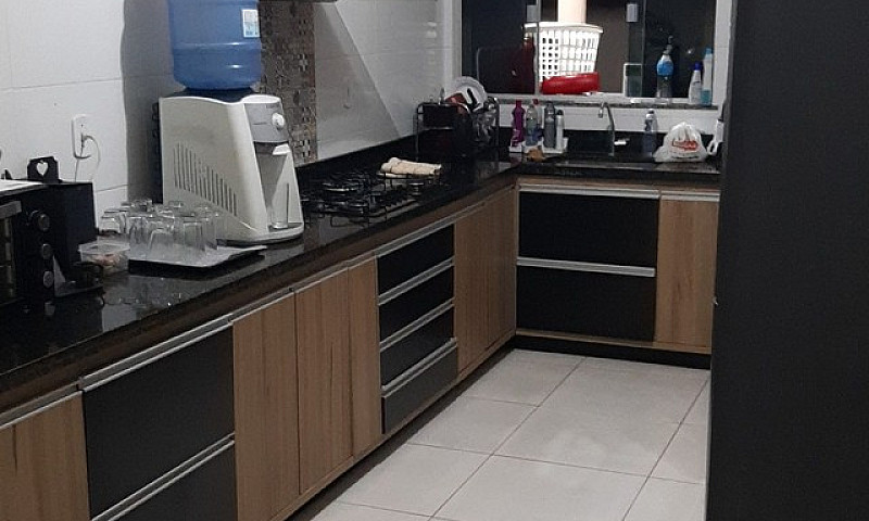 Vendo Casa Com Mobíl...