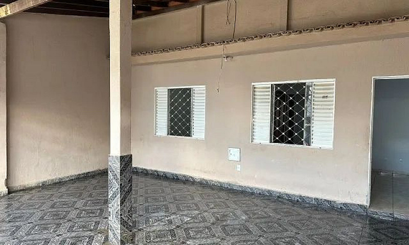 Alugo - Casa 02 Quar...