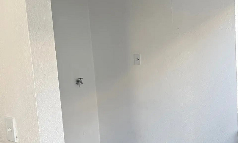 Alugo Casa Com Energ...