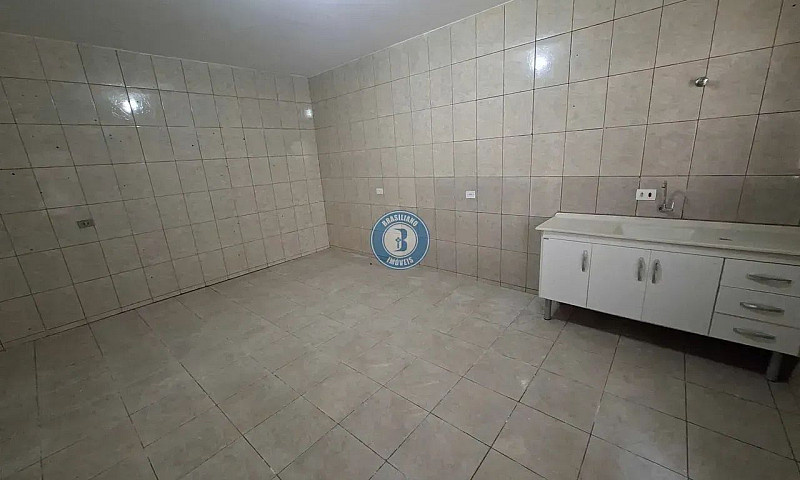Casa  No  Jardim Com...