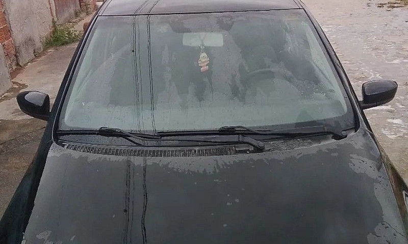 Volkswagen Gol Geraç...